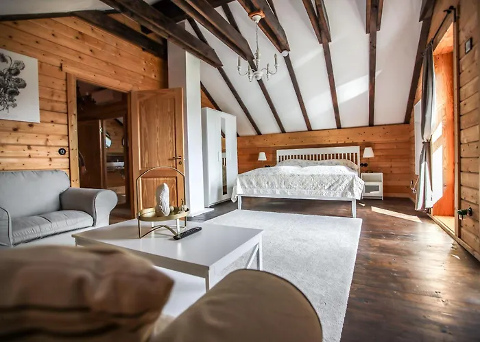 Gemuetliches Holzhaus In Gamlitz! بيت للعطل *