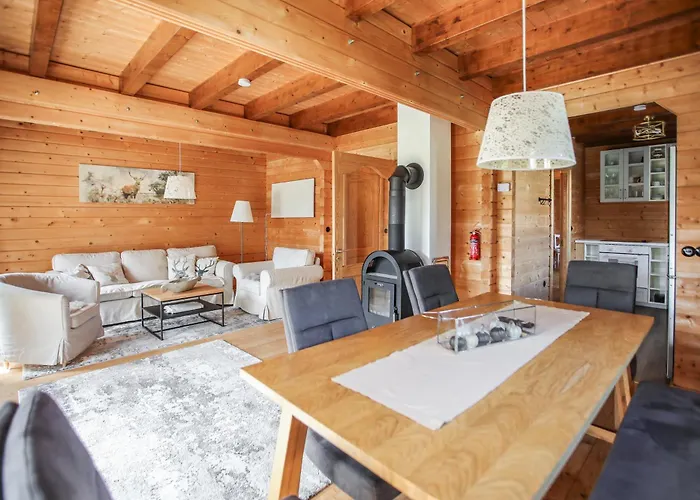 بيت للعطل Gemuetliches Holzhaus In Gamlitz!