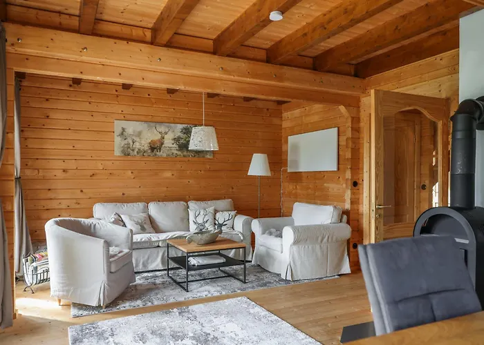 Gemuetliches Holzhaus In Gamlitz! بيت للعطل *